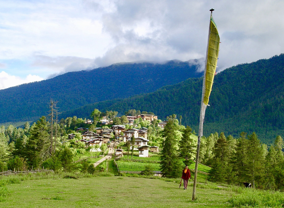 Best Time to Visit Gangtey Valley - Month, Season - Bhutan Tourism